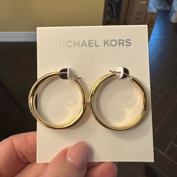 Michael Kors hoops - Picture 8 of 8